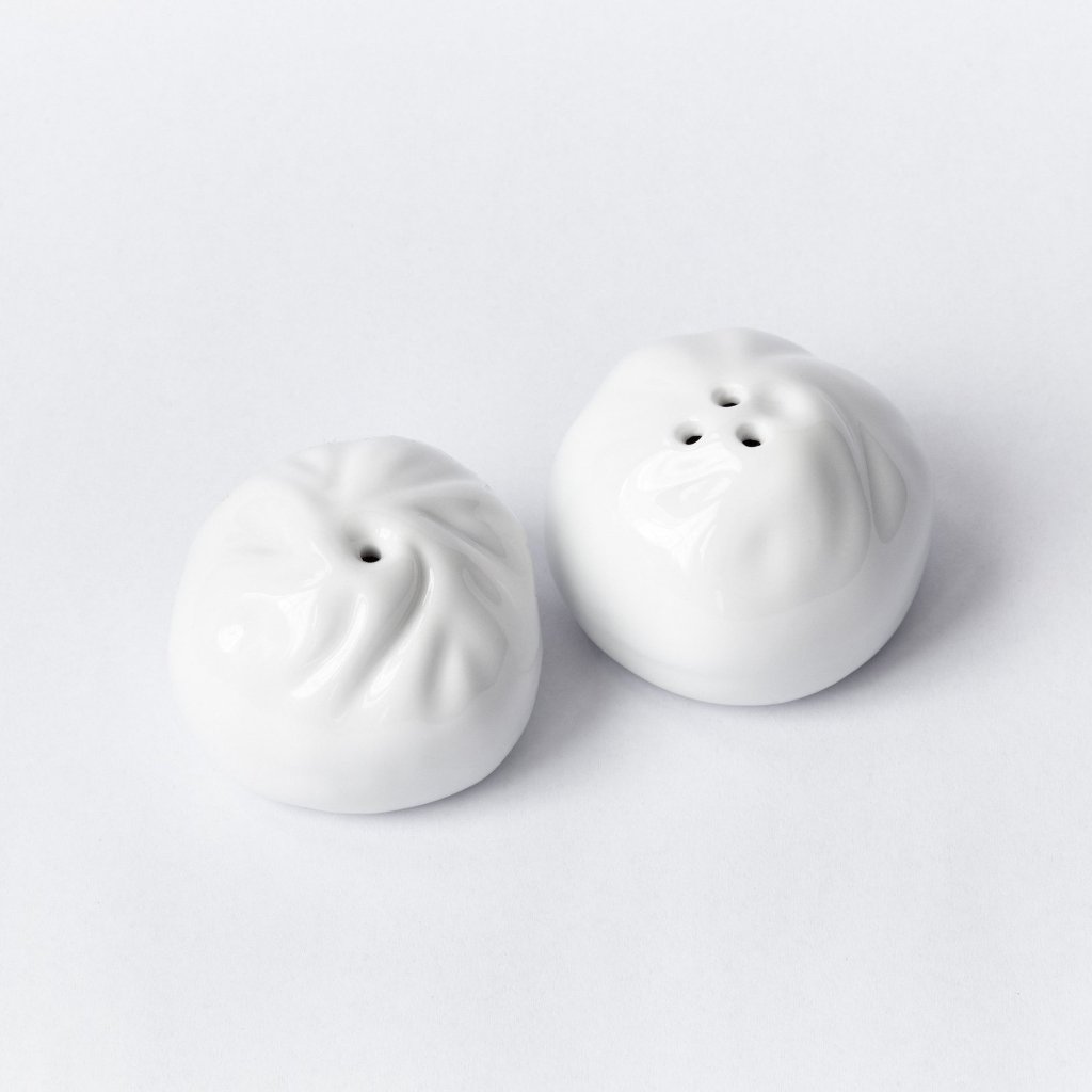 pinyin-press-dumpling-salt-pepper-shakers
