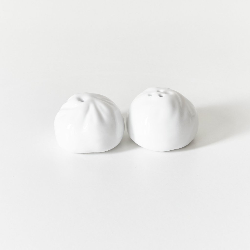 pinyin-press-dumpling-salt-pepper-shakers